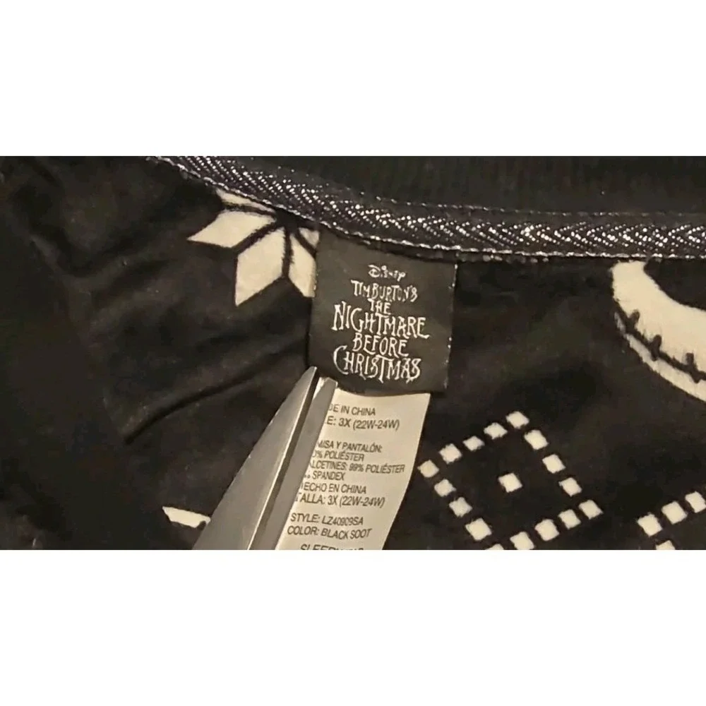 Disney Nightmare Before Christmas Pajama Set Womens 3X Jack Skellington Fleece - Picture 4 of 4